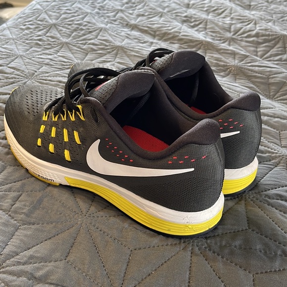 Nike Vomero 11 men’s size 12, 818099–005 - Picture 4 of 11